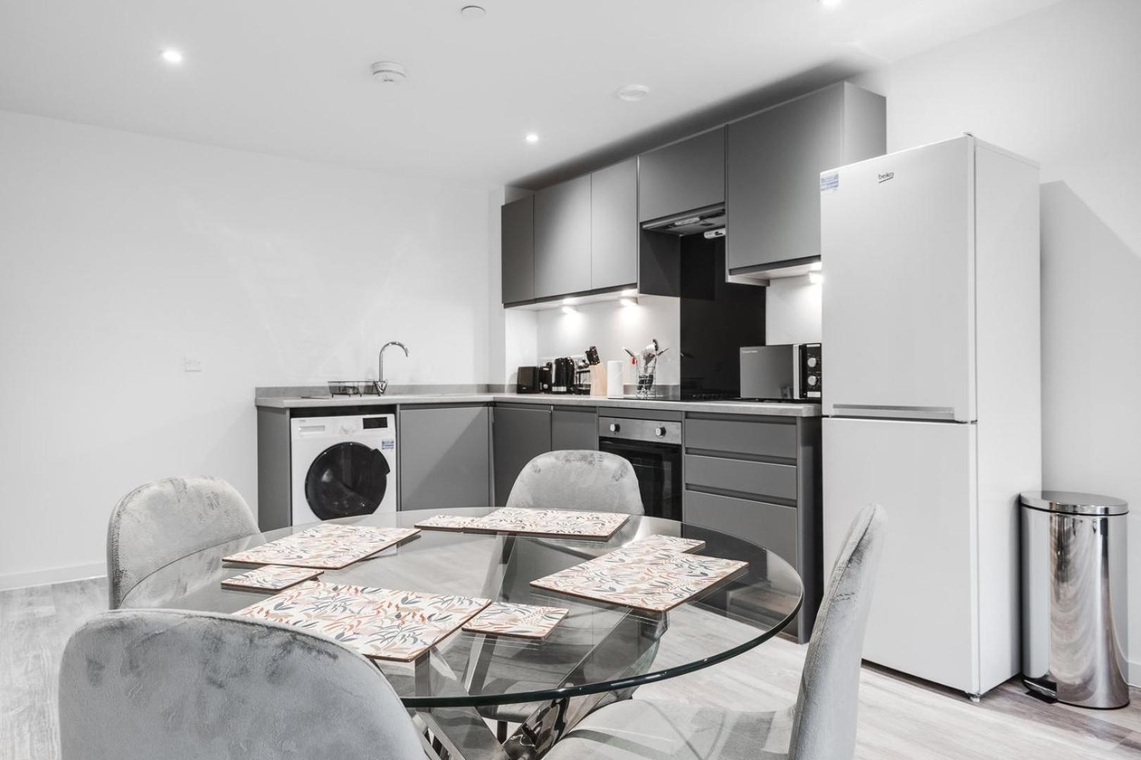 Guestready - Urban Refuge In Vauxhall, No Wifi Liverpool Exterior photo