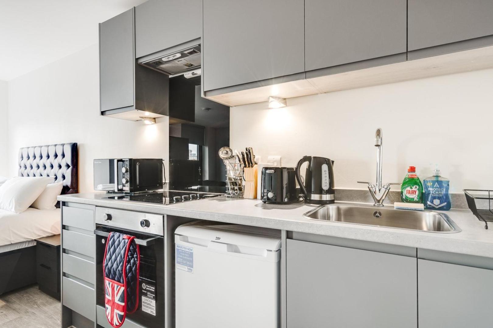 Guestready - Urban Refuge In Vauxhall, No Wifi Liverpool Exterior photo
